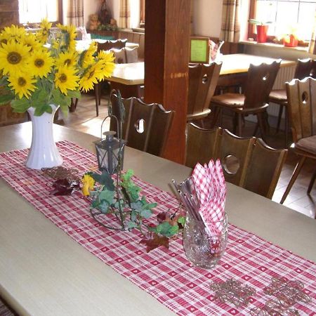 Gasthaus Zum Baeren Gaestehaus Wittighausen المظهر الخارجي الصورة